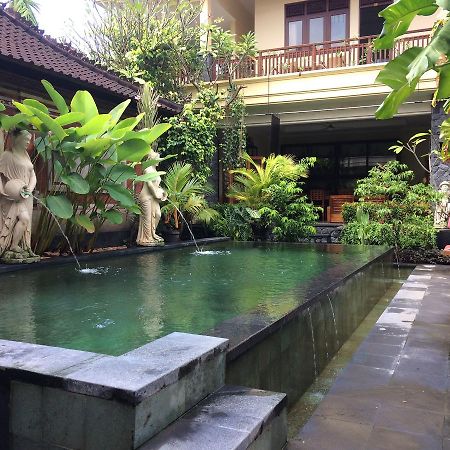 Yulia 1 Bed & Breakfast Sanur Eksteriør bilde
