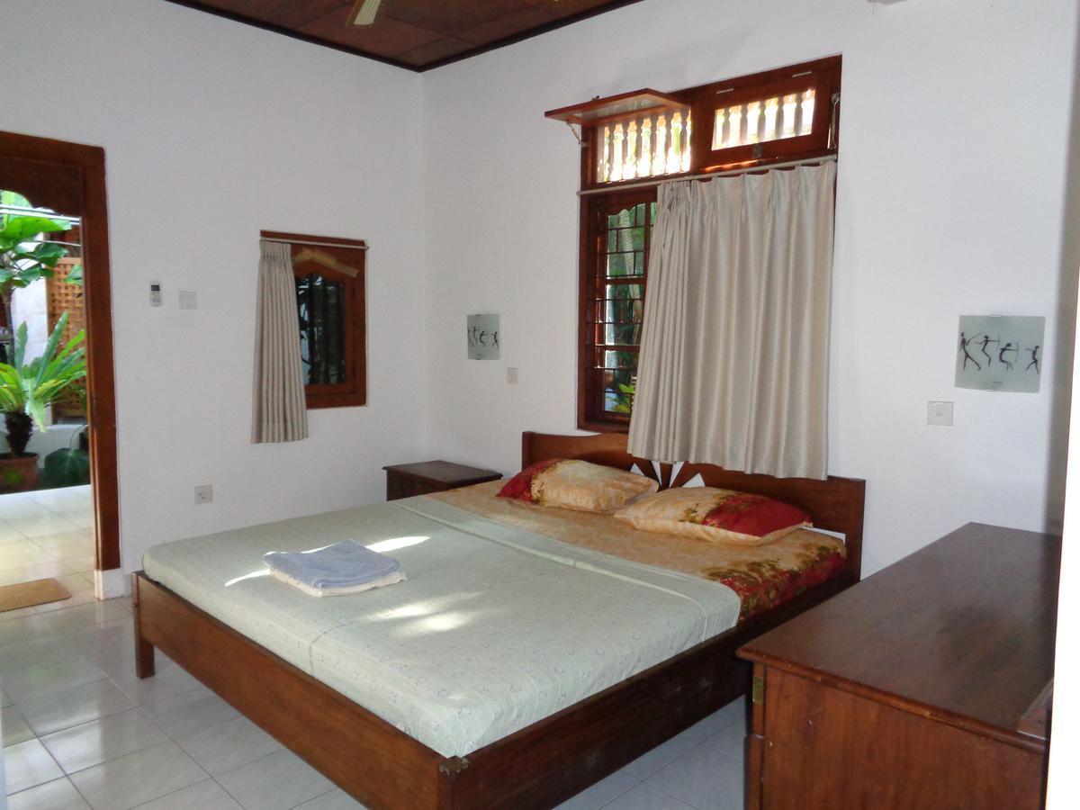 Yulia 1 Bed & Breakfast Sanur Eksteriør bilde