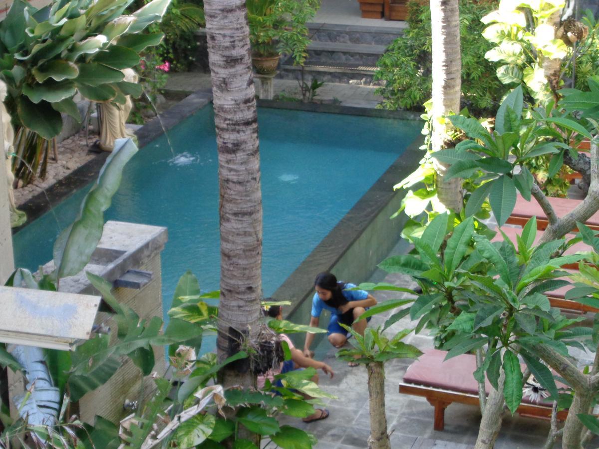 Yulia 1 Bed & Breakfast Sanur Eksteriør bilde