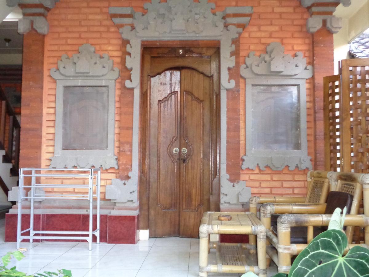 Yulia 1 Bed & Breakfast Sanur Eksteriør bilde