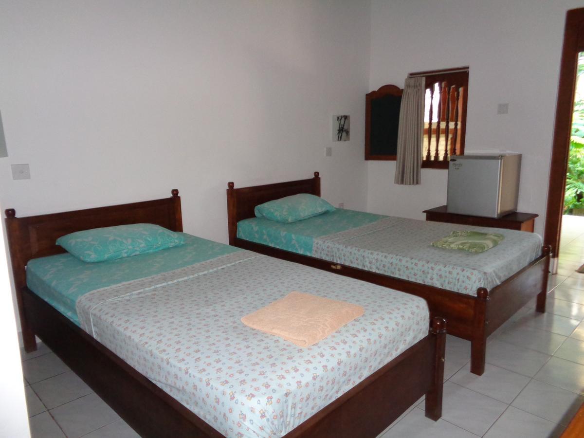 Yulia 1 Bed & Breakfast Sanur Eksteriør bilde