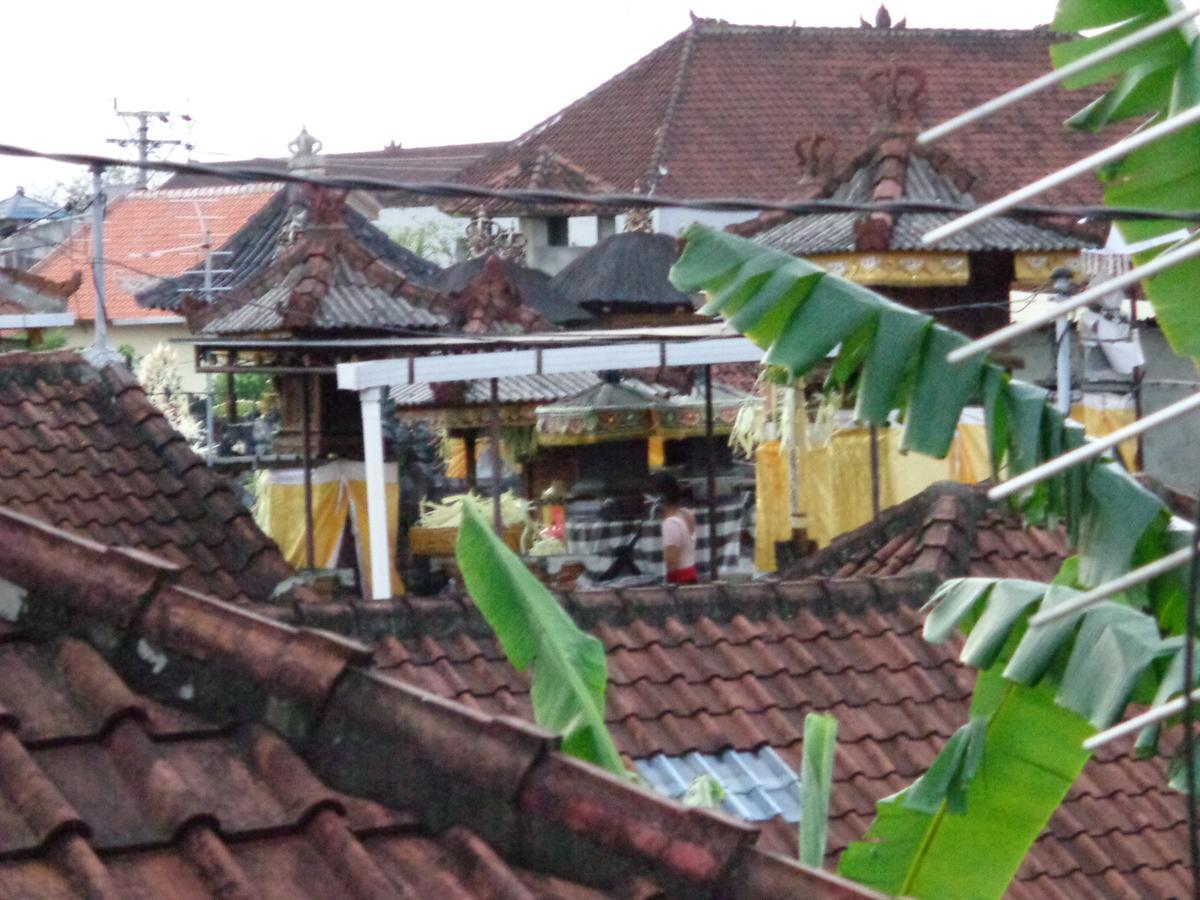 Yulia 1 Bed & Breakfast Sanur Eksteriør bilde