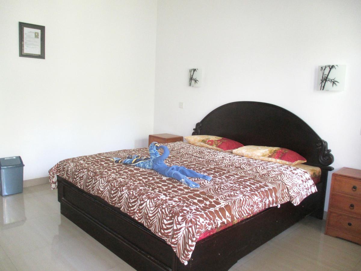 Yulia 1 Bed & Breakfast Sanur Eksteriør bilde