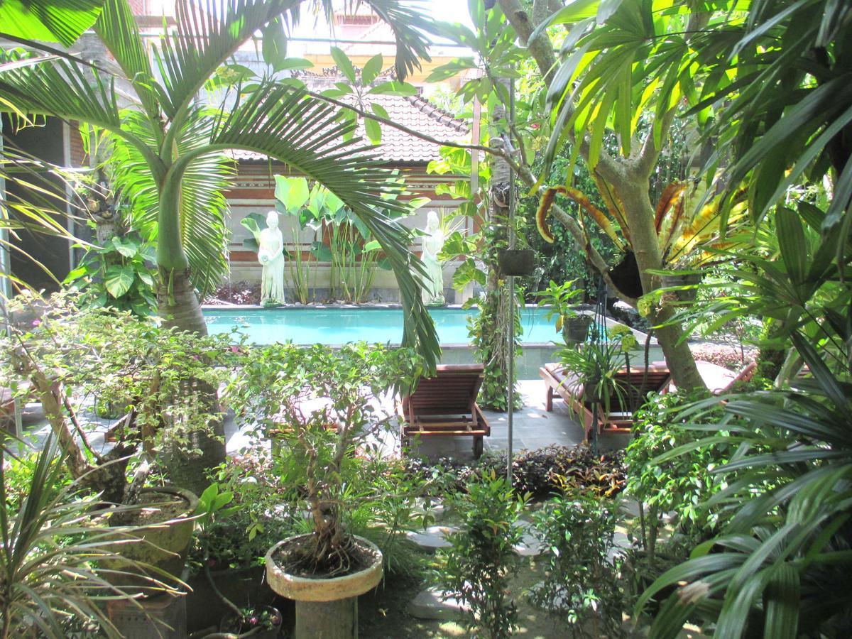 Yulia 1 Bed & Breakfast Sanur Eksteriør bilde