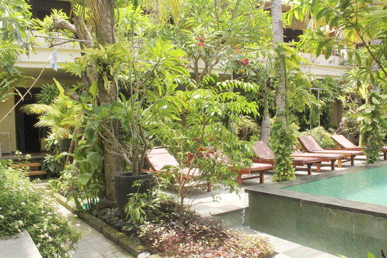 Yulia 1 Bed & Breakfast Sanur Eksteriør bilde
