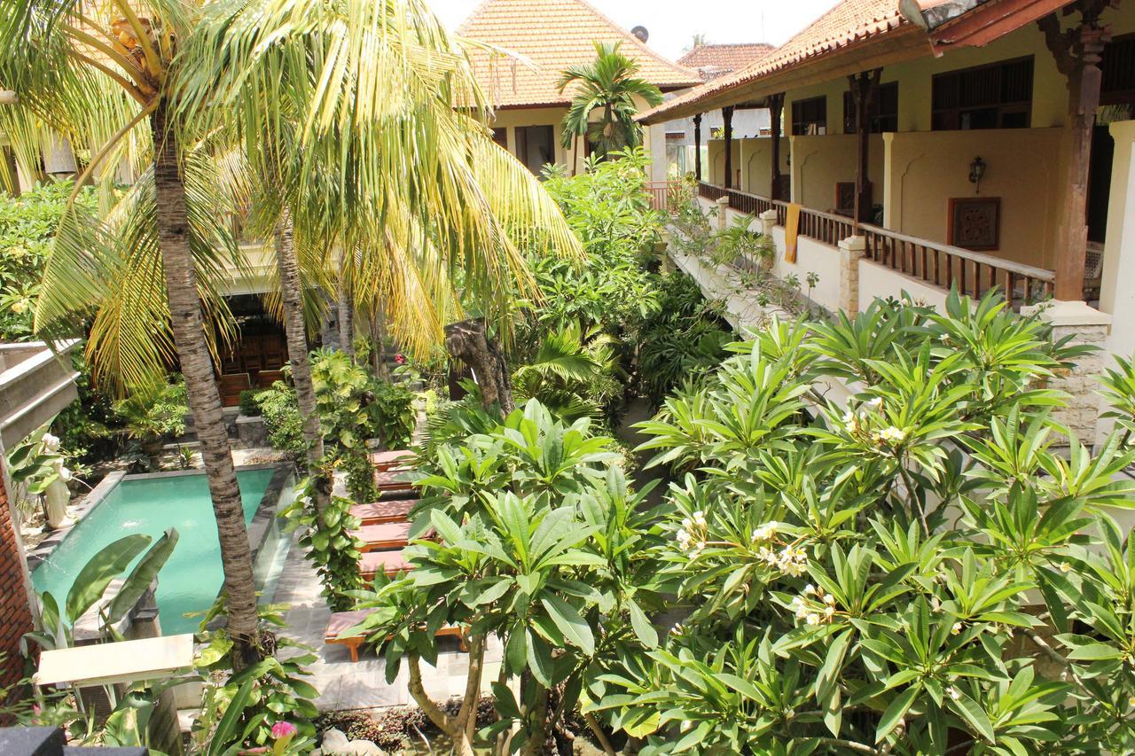 Yulia 1 Bed & Breakfast Sanur Eksteriør bilde