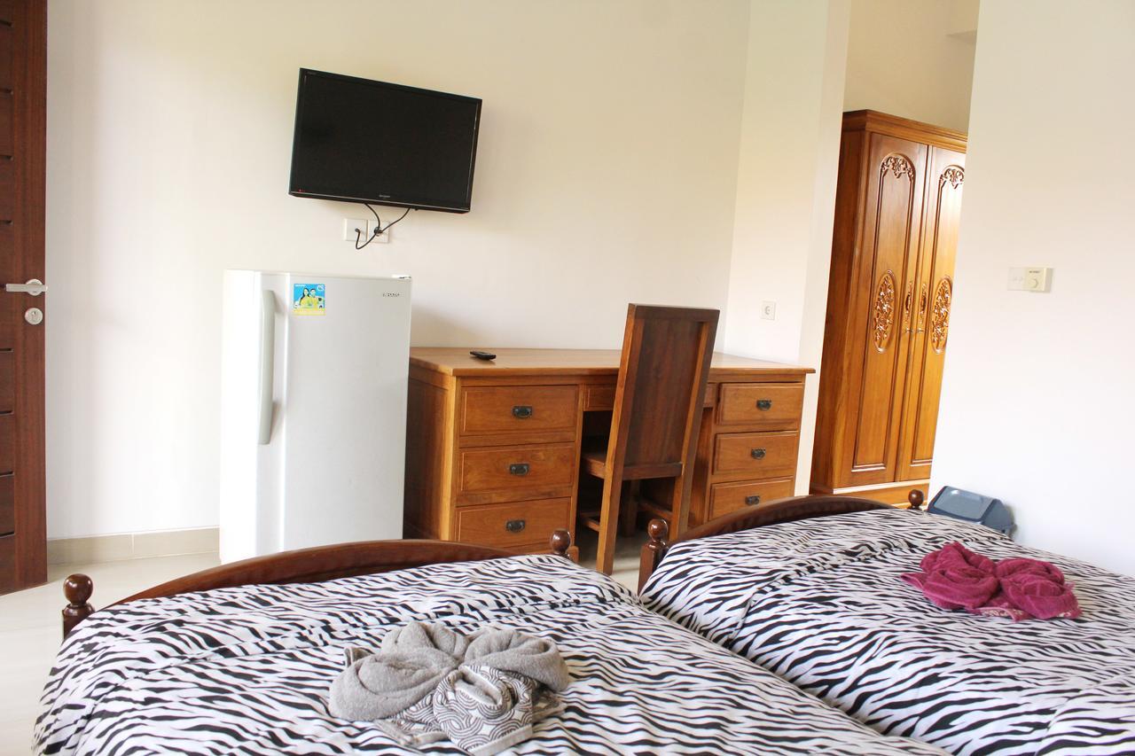 Yulia 1 Bed & Breakfast Sanur Eksteriør bilde