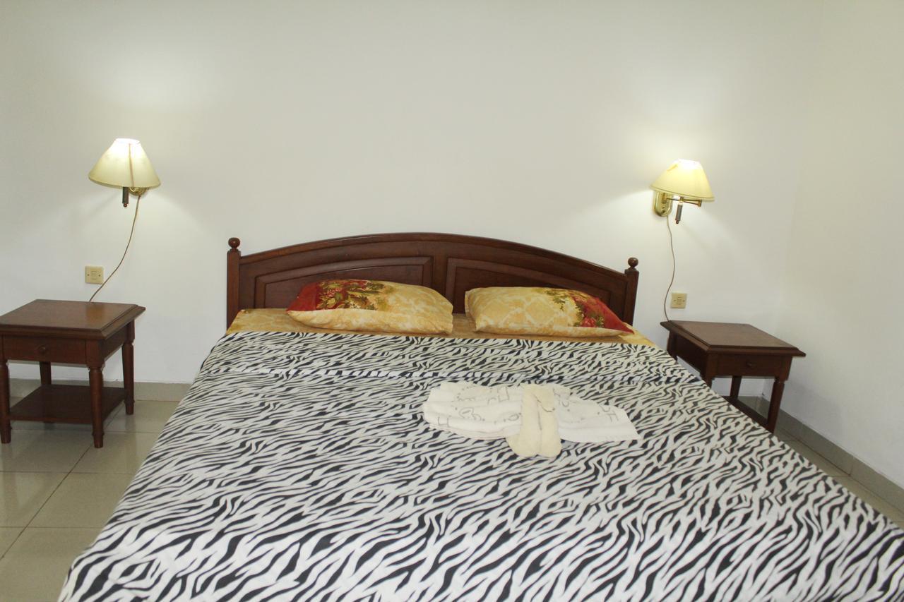 Yulia 1 Bed & Breakfast Sanur Eksteriør bilde