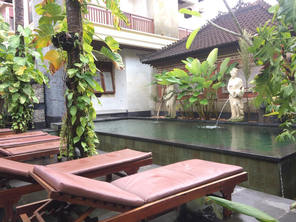 Yulia 1 Bed & Breakfast Sanur Eksteriør bilde