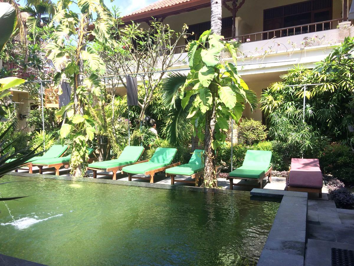 Yulia 1 Bed & Breakfast Sanur Eksteriør bilde