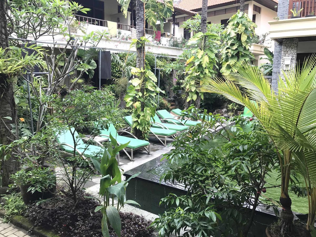 Yulia 1 Bed & Breakfast Sanur Eksteriør bilde